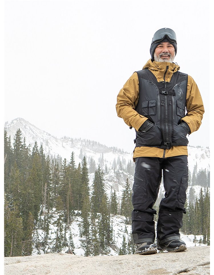 Volcom vest sales